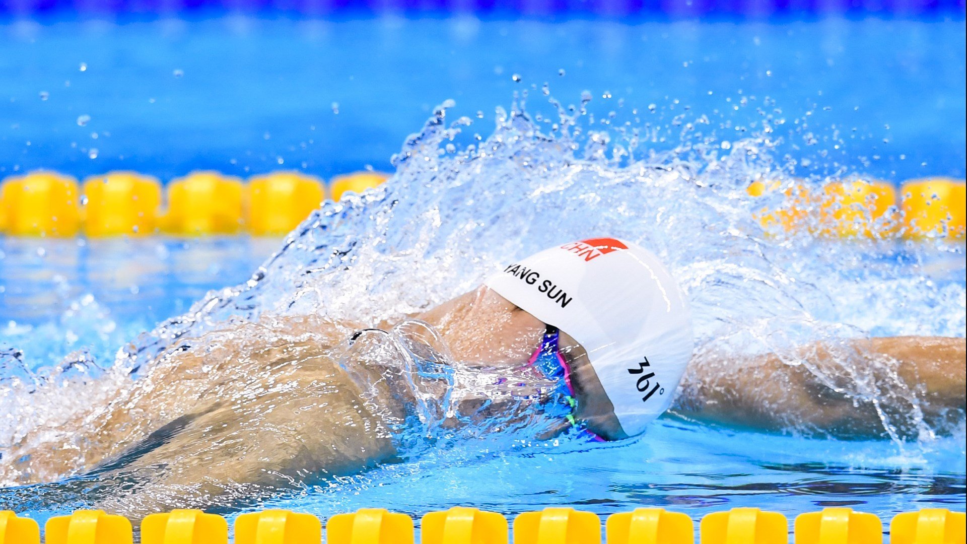 冲刺阶段:谁能最后笑傲江湖?,笑傲江湖谁的最经典